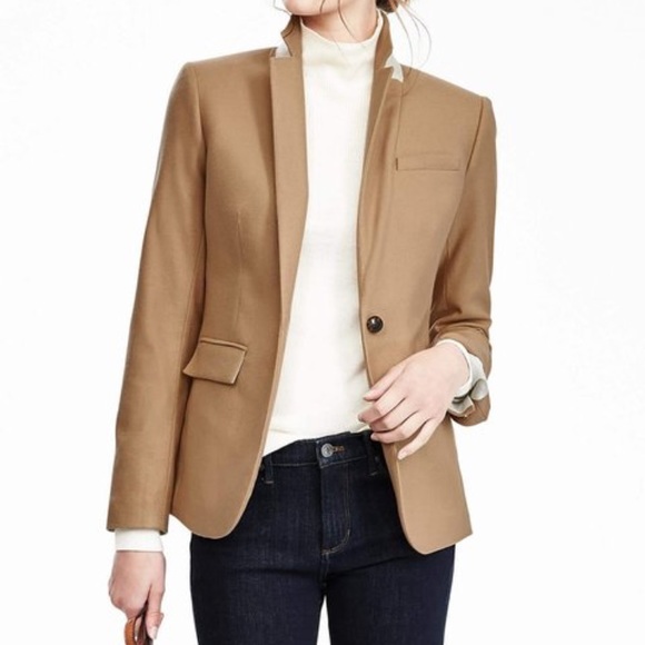 Banana Republic Jackets & Blazers - [Brand New] Banana Republic camel blazer